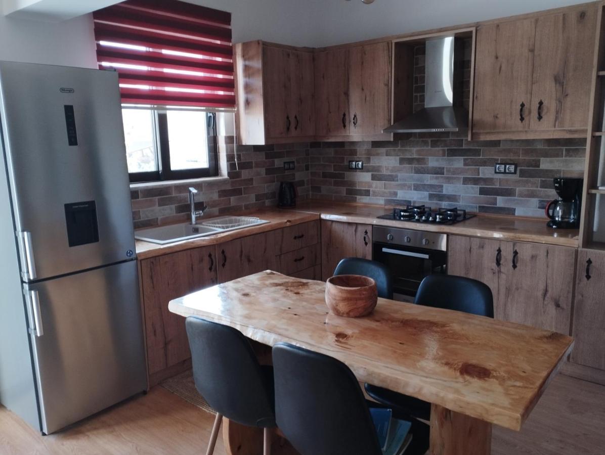 Olivelia Apartment Иксия Екстериор снимка